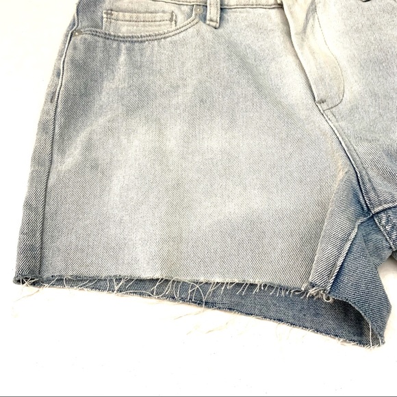 NWT BlankNYC Fulton Roll Up Jean Shorts Sz 30 - Picture 5 of 10